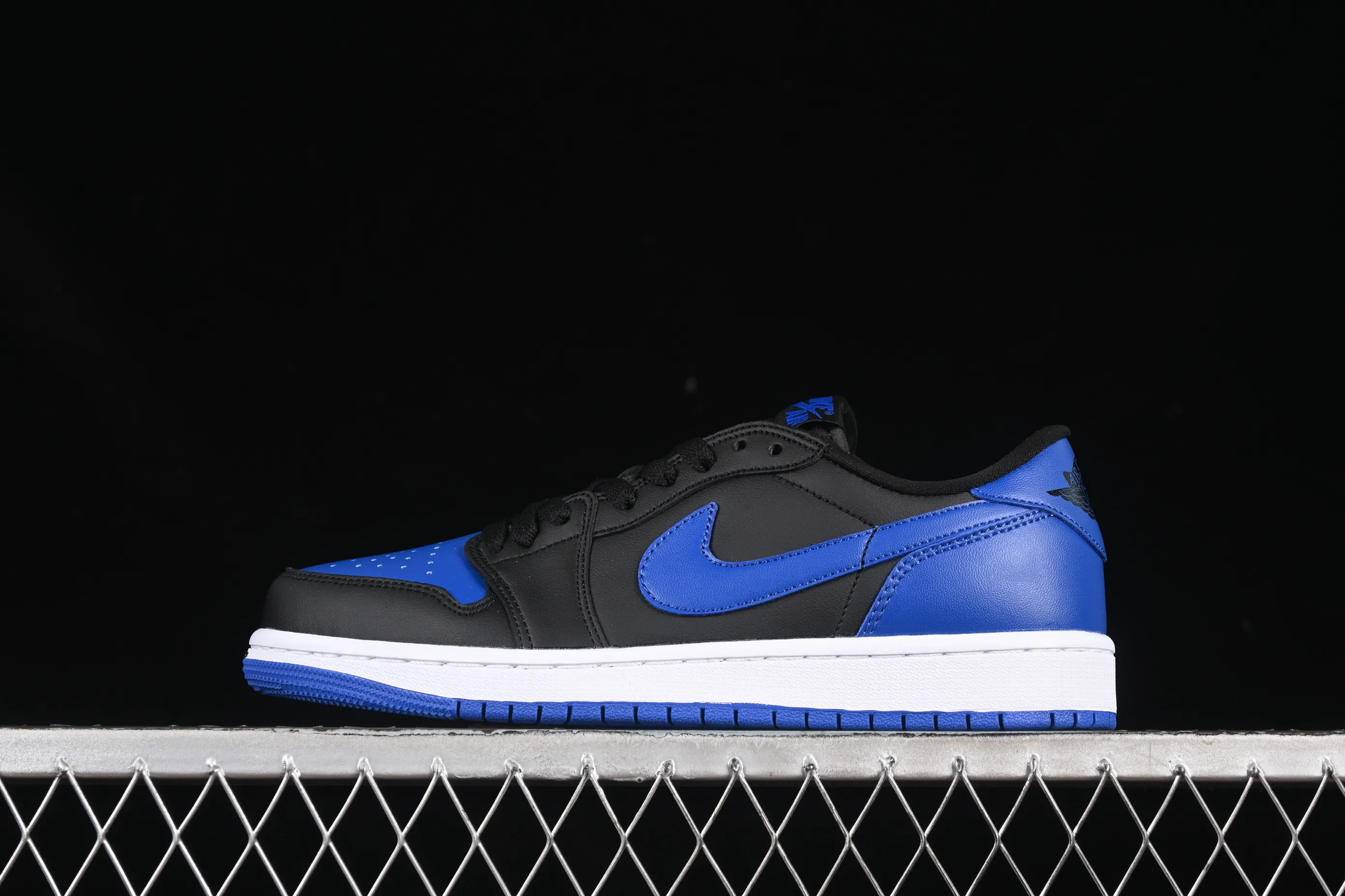 All categories Air Jordan Jordan series basketball shoes Air Jordan 1 Low Air Jordan 1 Low AJ1 Joe 1 Royal Blue Low-top cultural and leisure sports sneakers IB1981-004